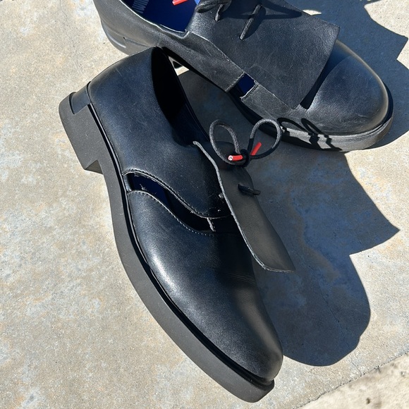 Cute Camper Twins! Gently worn, almost new! - Picture 4 of 9